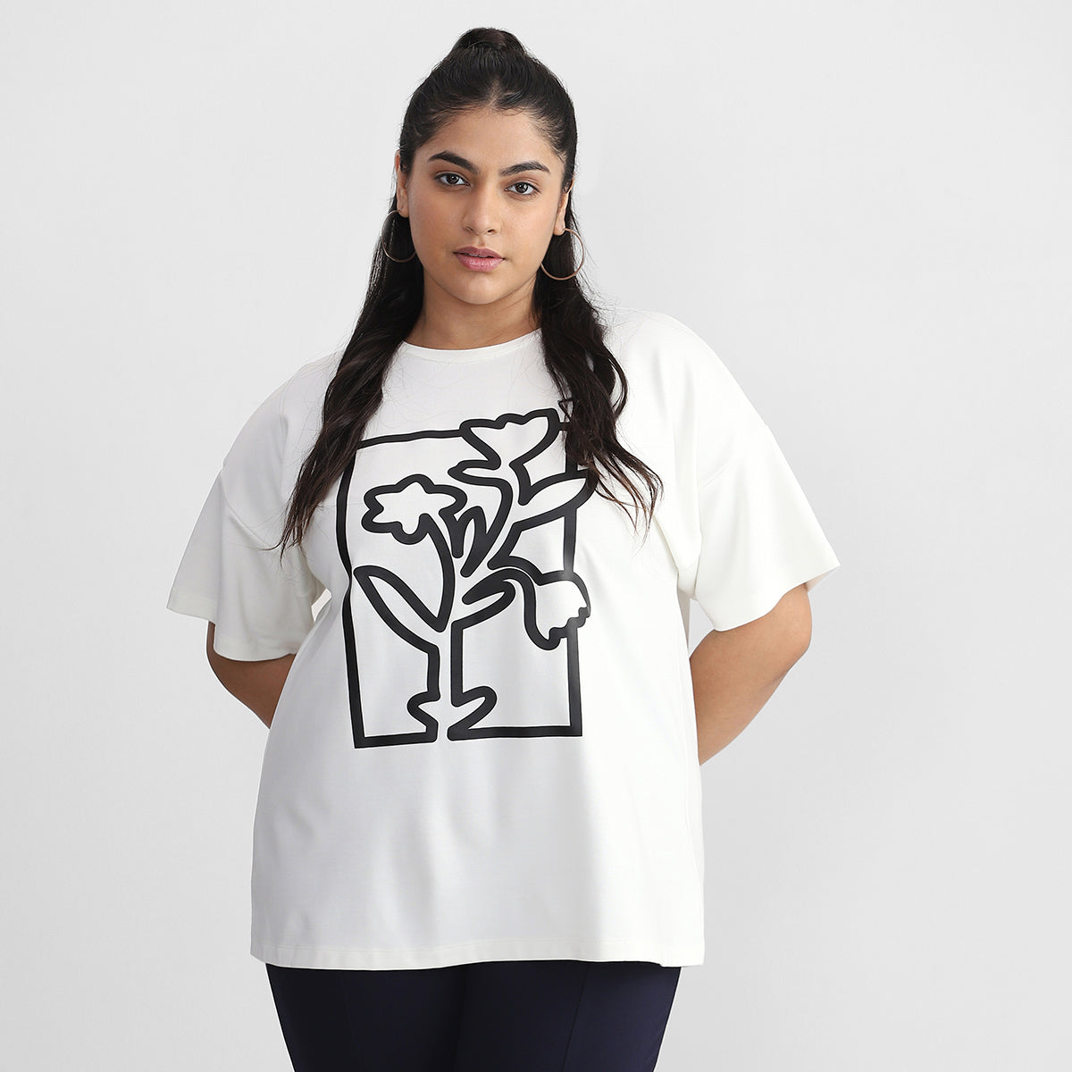 Floral Silhouette White T-shirt For Plus Size Women