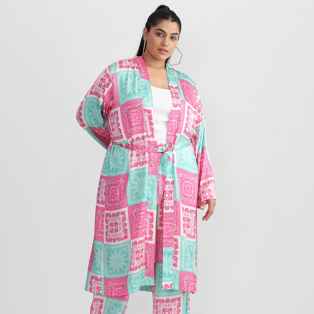 Pink And Green Tile Print Plus Size Satin Robe Set