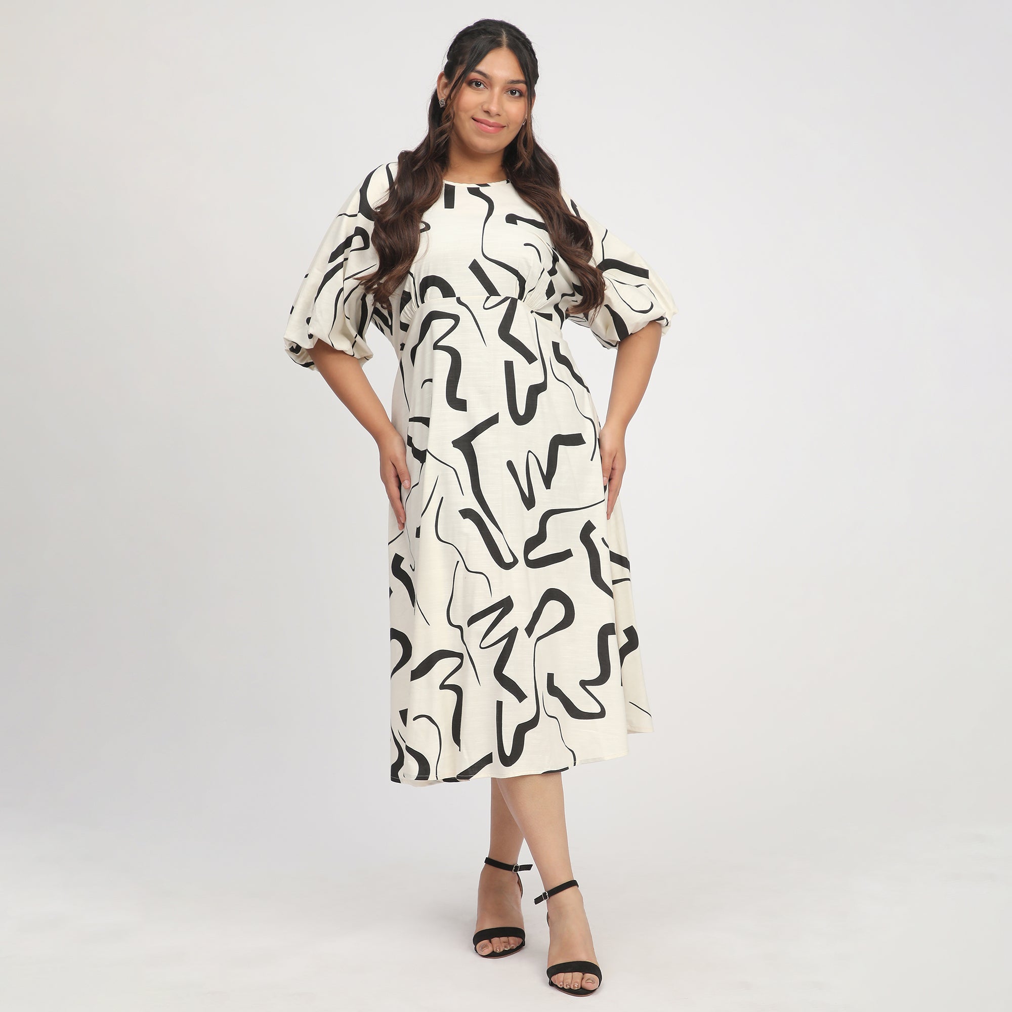 Beige & Black Plus-Size Abstract Print Midi Dress