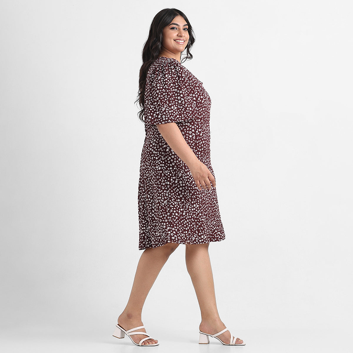 Maroon floral print plus size textured knit short dress