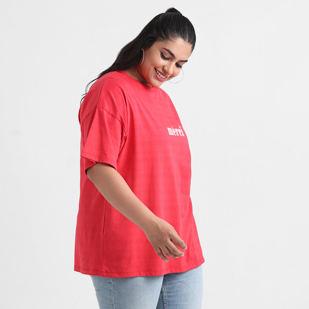 Red chest print plus size cotton tee