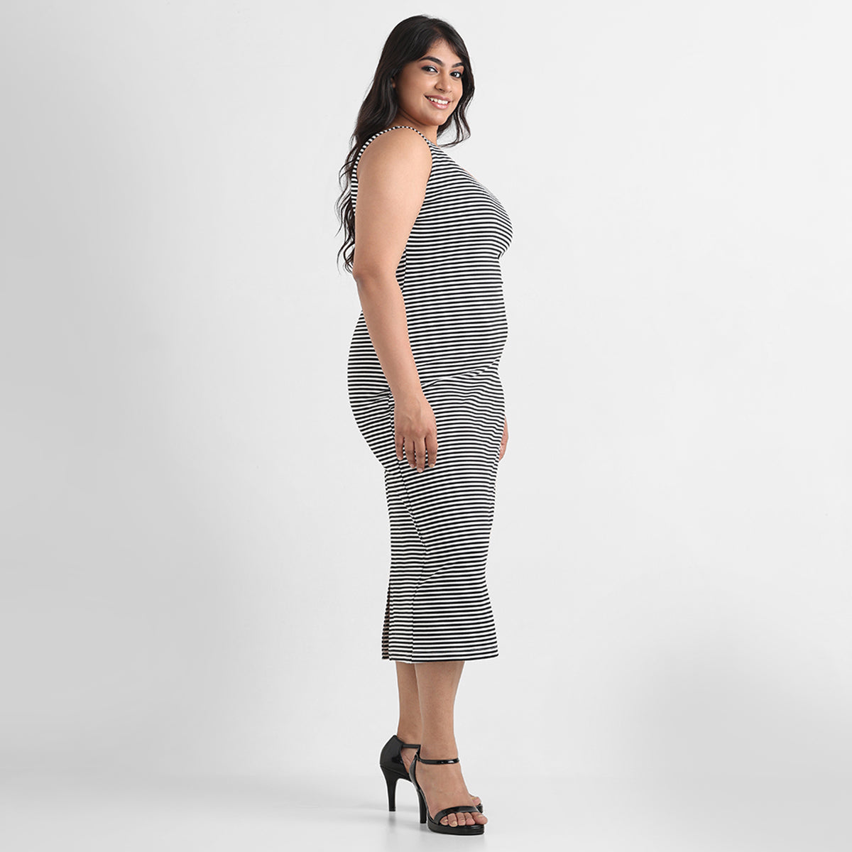 Monochrome striped plus size sleeveless bodycon midi dress