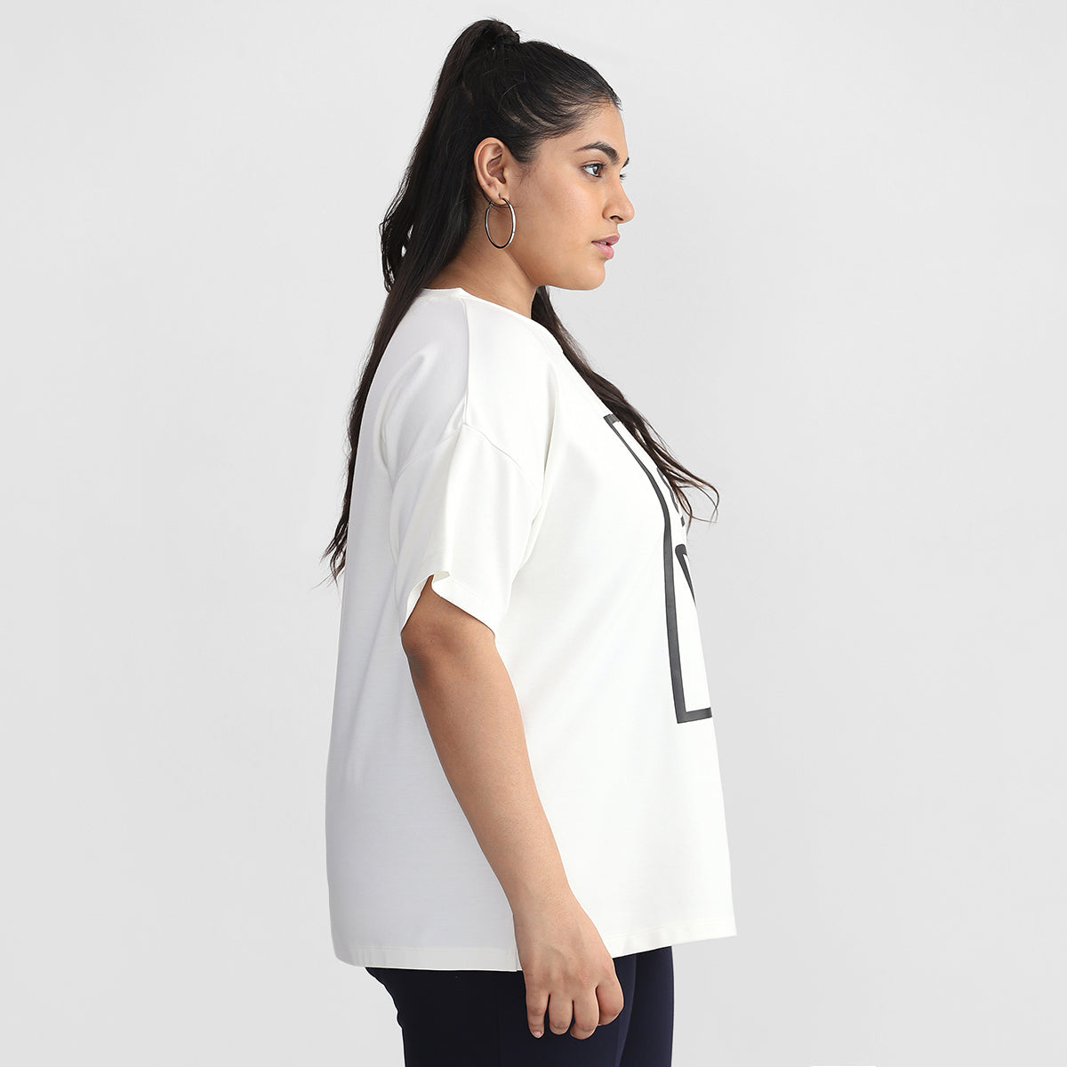 Floral Silhouette White T-shirt For Plus Size Women