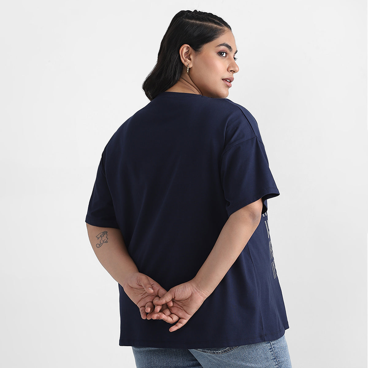 Navy blue foil text plus size chest print cotton tee