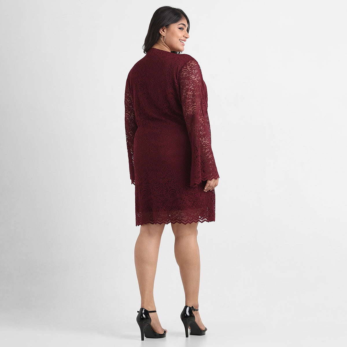 Maroon plus size knit lace short dress