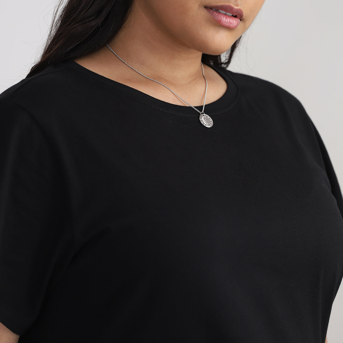 Basic Black T-shirt For Plus Size Women