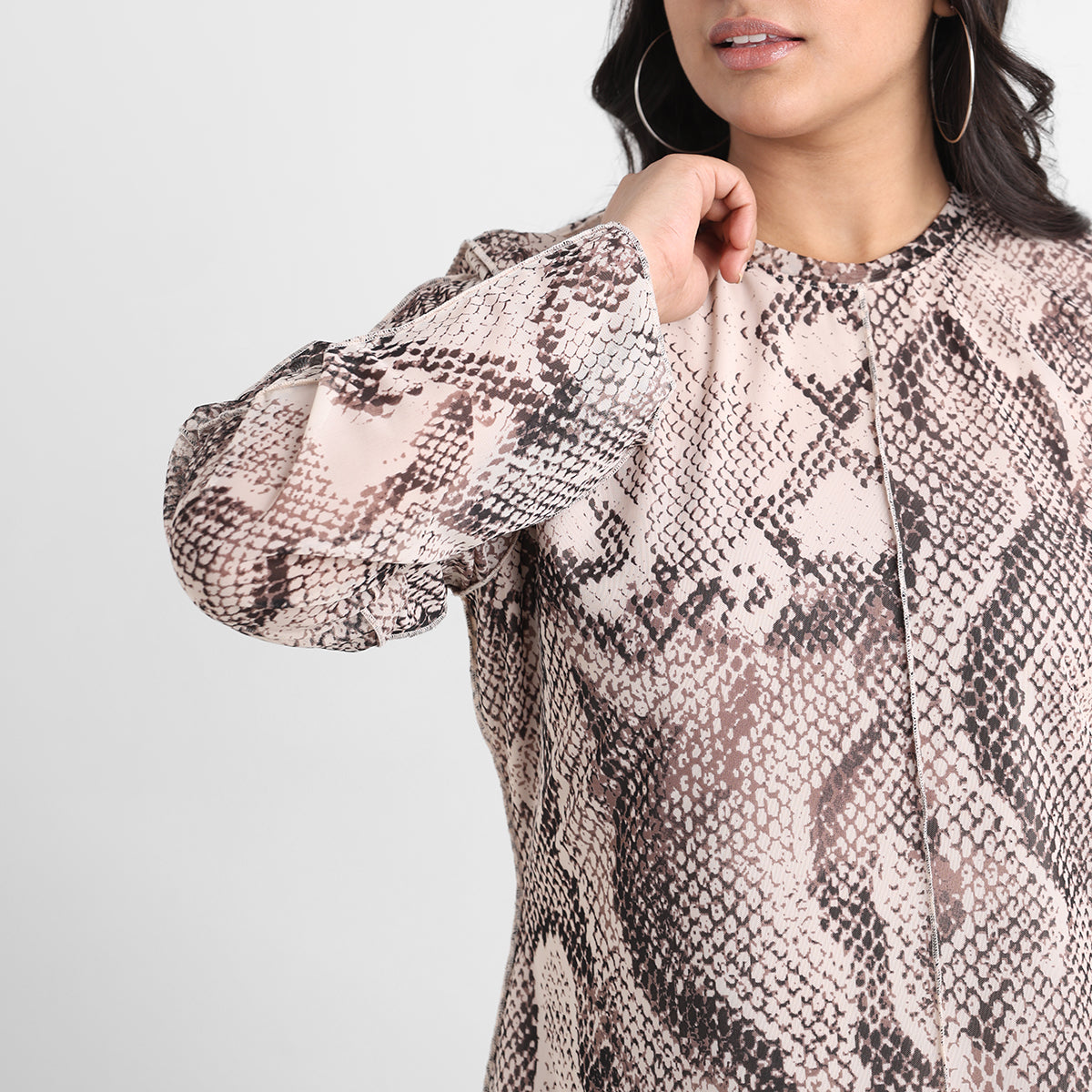 Animal print overlock detail plus size mesh top