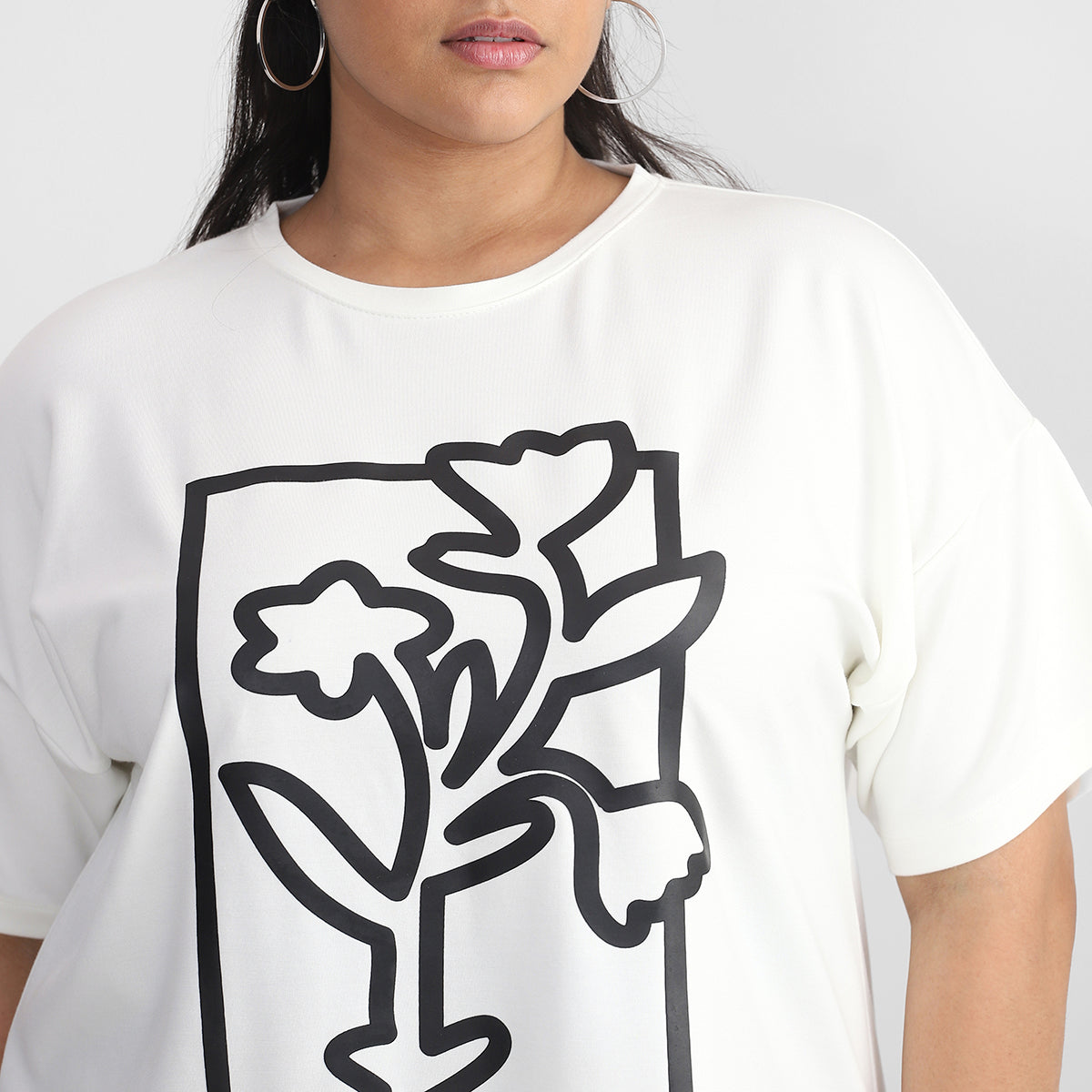 Floral Silhouette White T-shirt For Plus Size Women