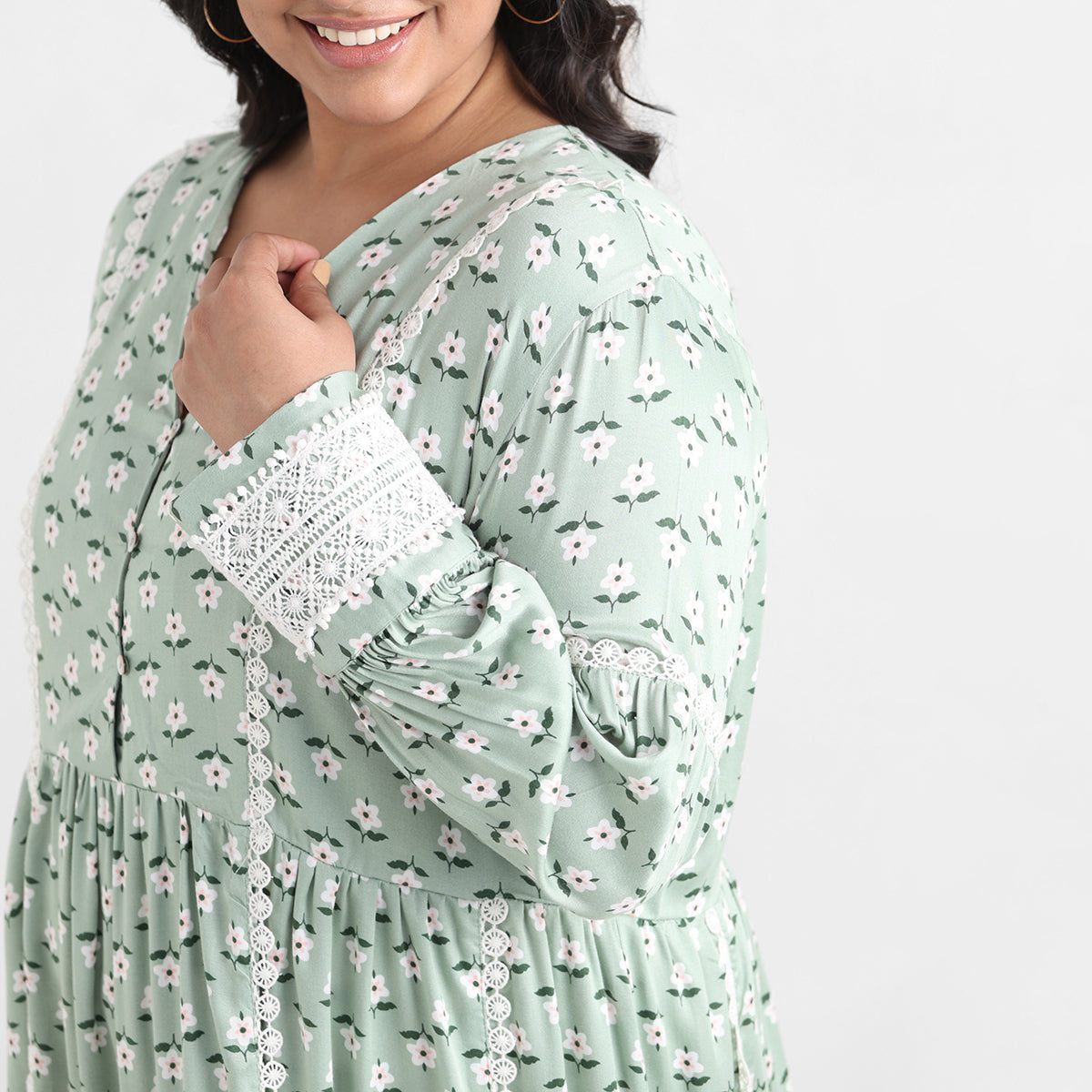 Green printed lace inserts plus size rayon short dress