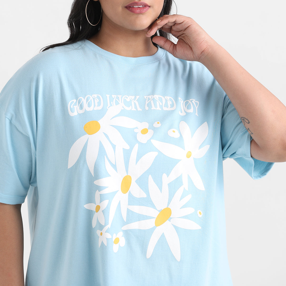 Sky blue floral chest print plus size cotton tee