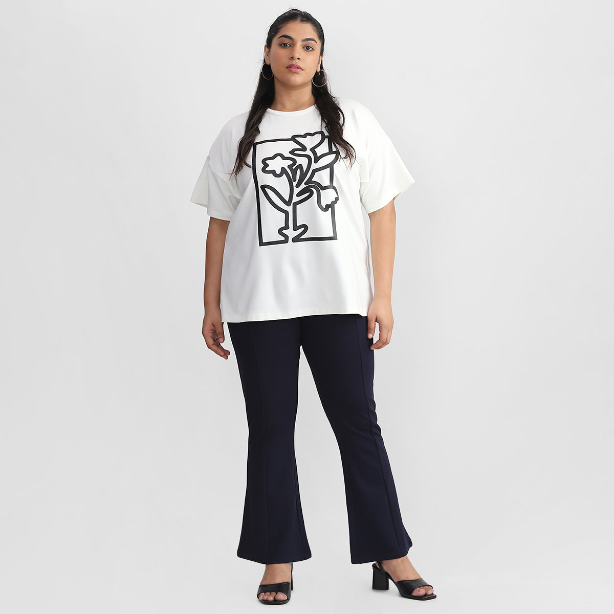 Floral Silhouette White T-shirt For Plus Size Women