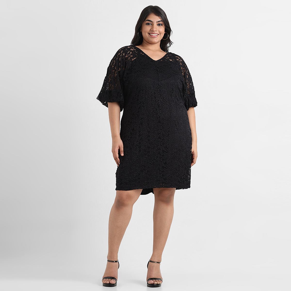 Black plus size knit lace short dress