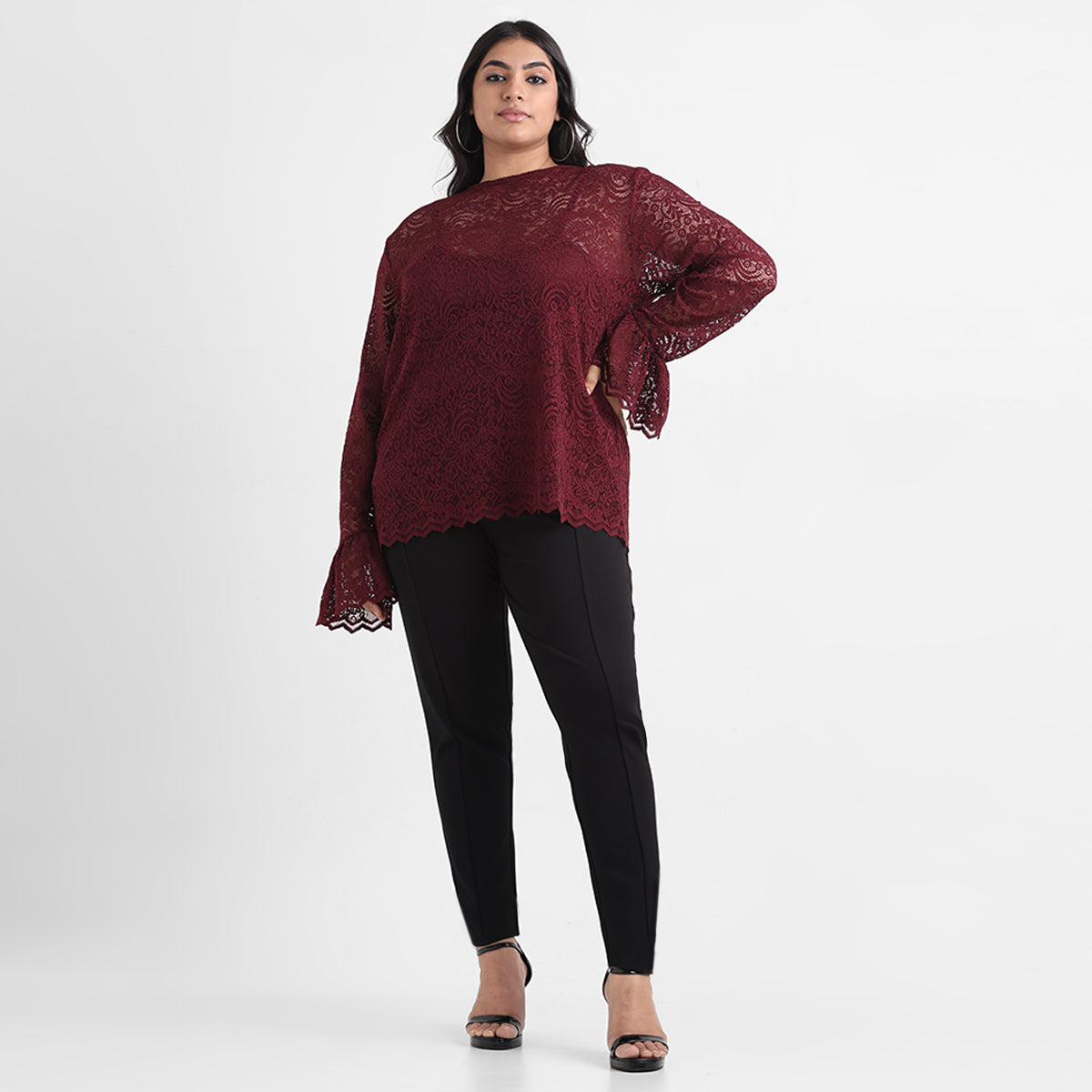 Maroon plus size knit lace keyhole top