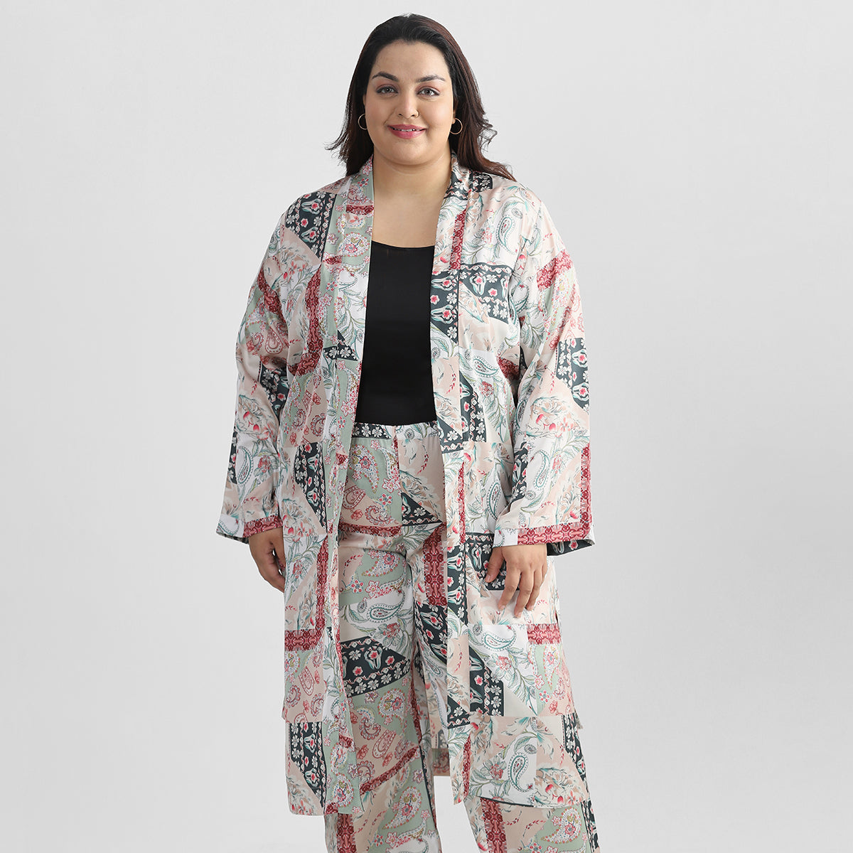 Green Tile Print Plus Size Satin Robe Set