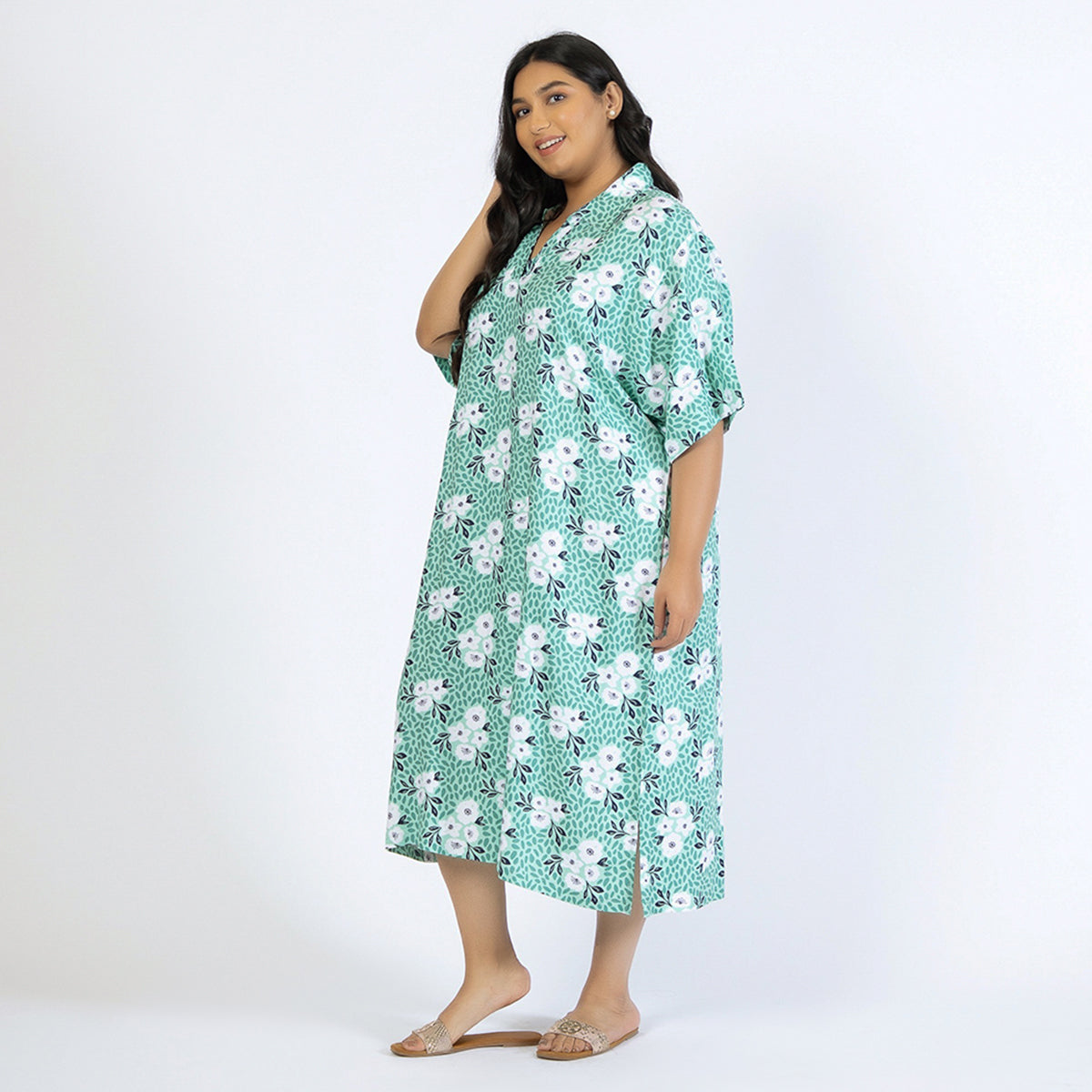 Green Plus Size Rayon Collared Kaftan