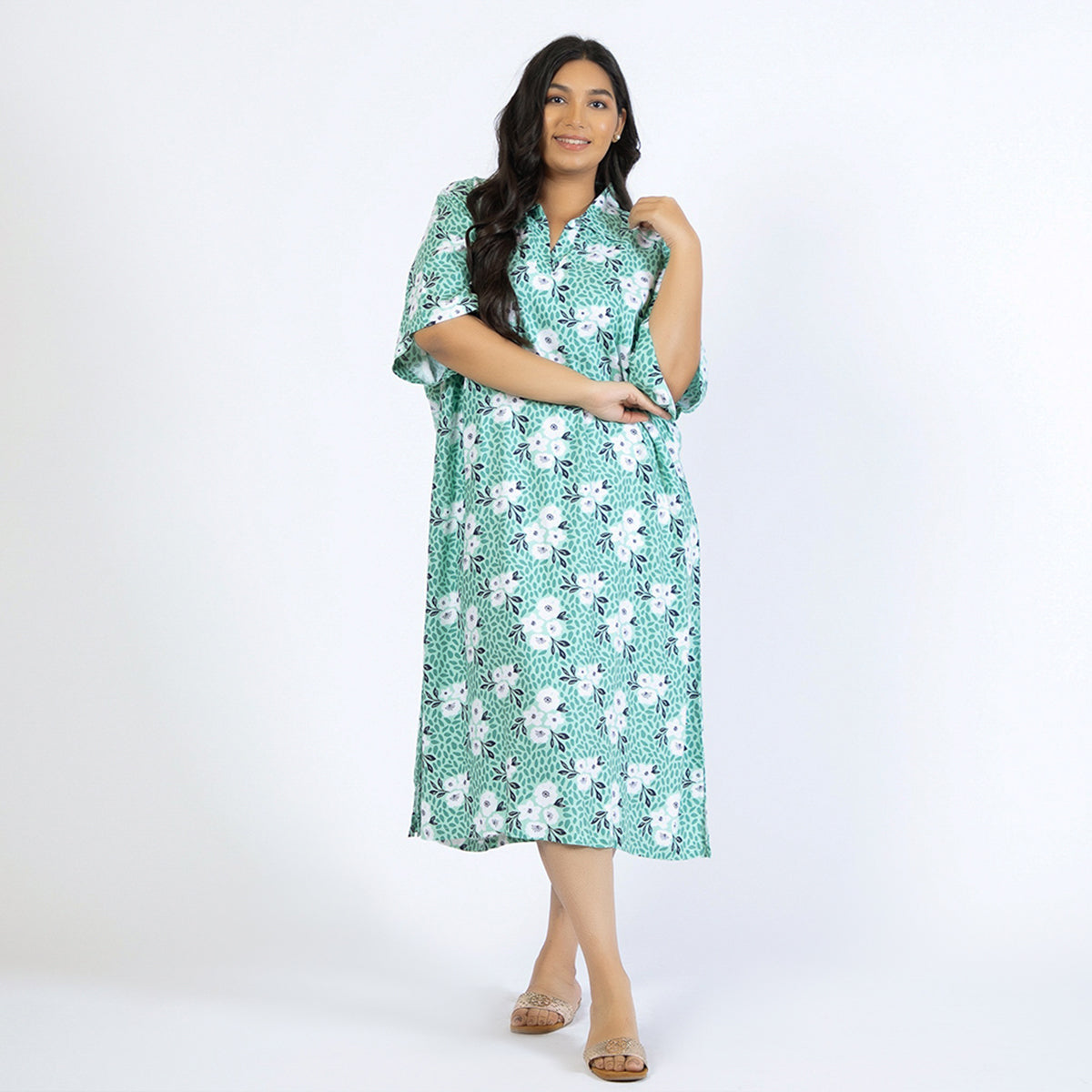 Green Plus Size Rayon Collared Kaftan