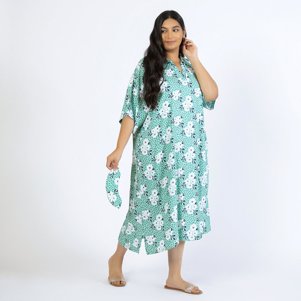 Green Plus Size Rayon Collared Kaftan