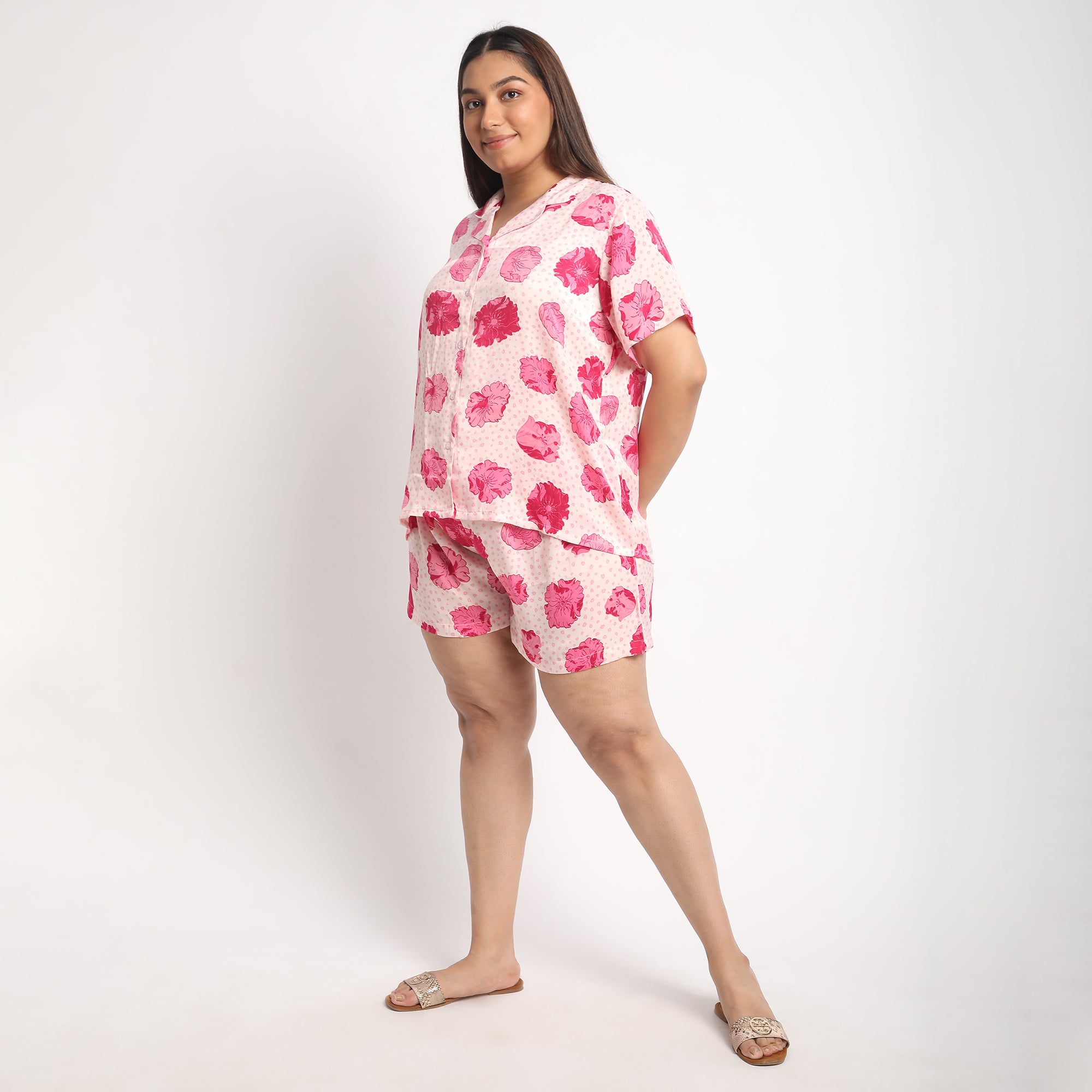 Pink Floral Print Velvet Satin Plus Size Short Set Product Image 2