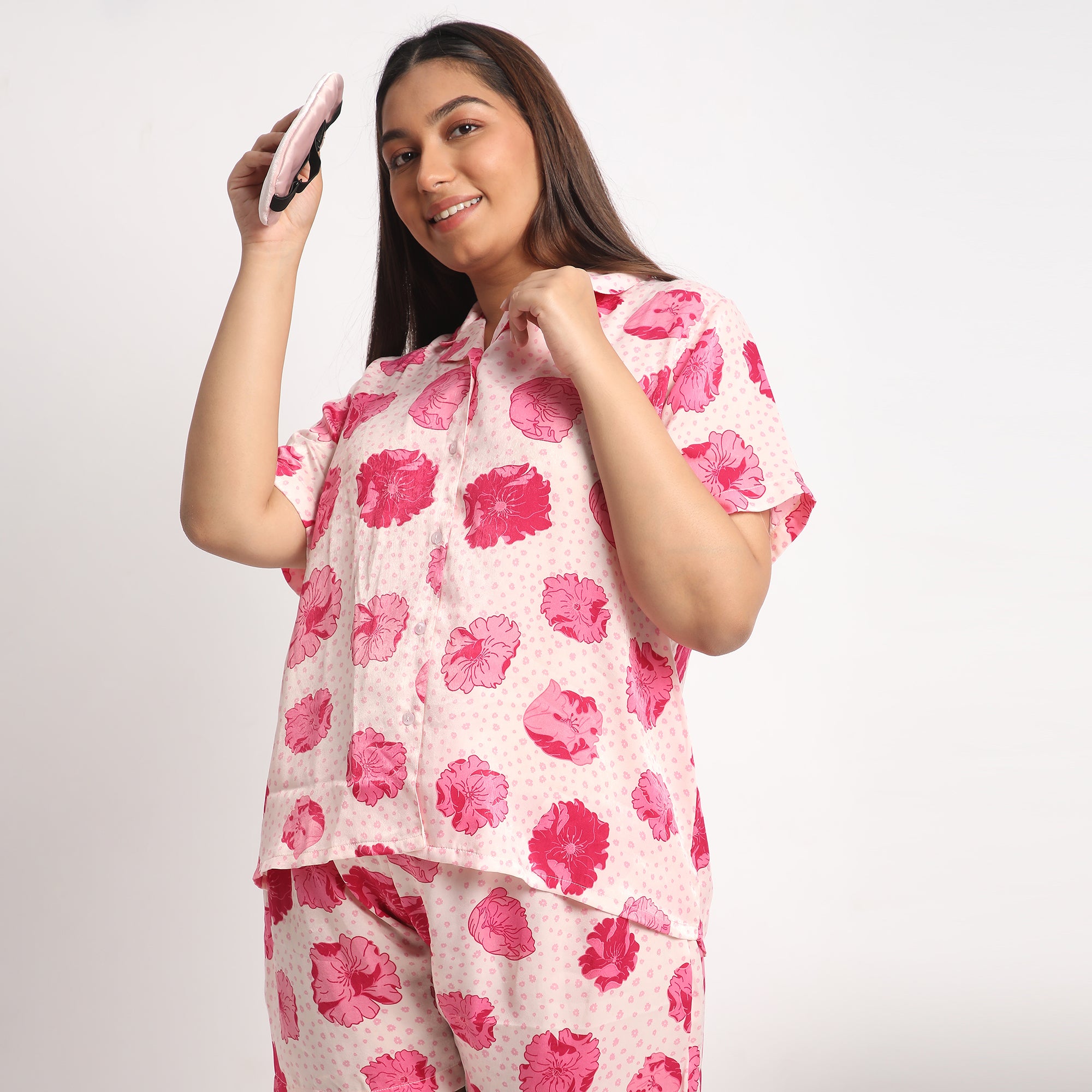 Pink Floral Print Velvet Satin Plus Size Short Set Product Image 4