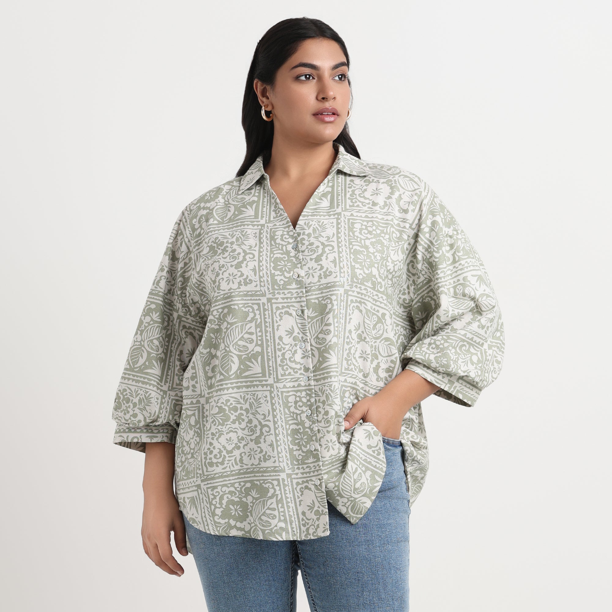 Breathable green linen shirt, plus size fashion top
