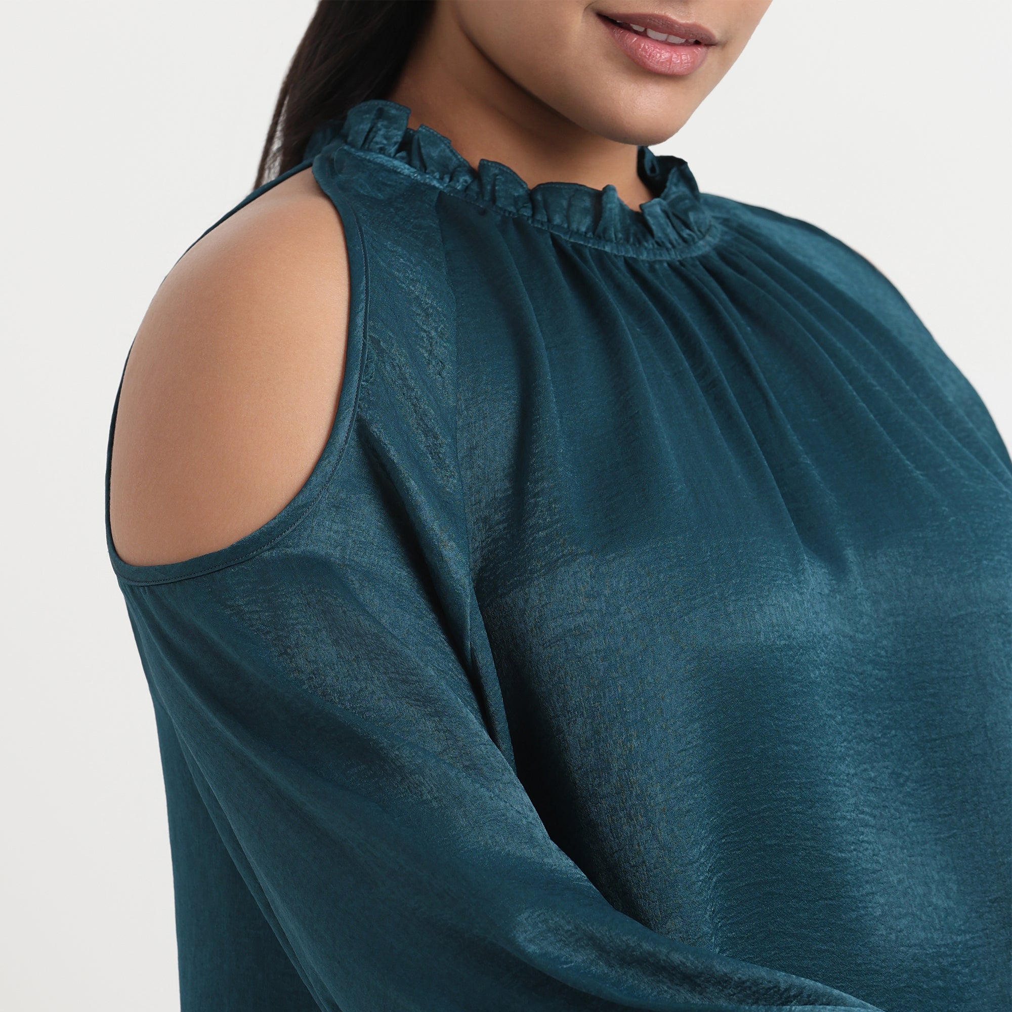 Green velvet satin top with long sleeves, plus size fashion
