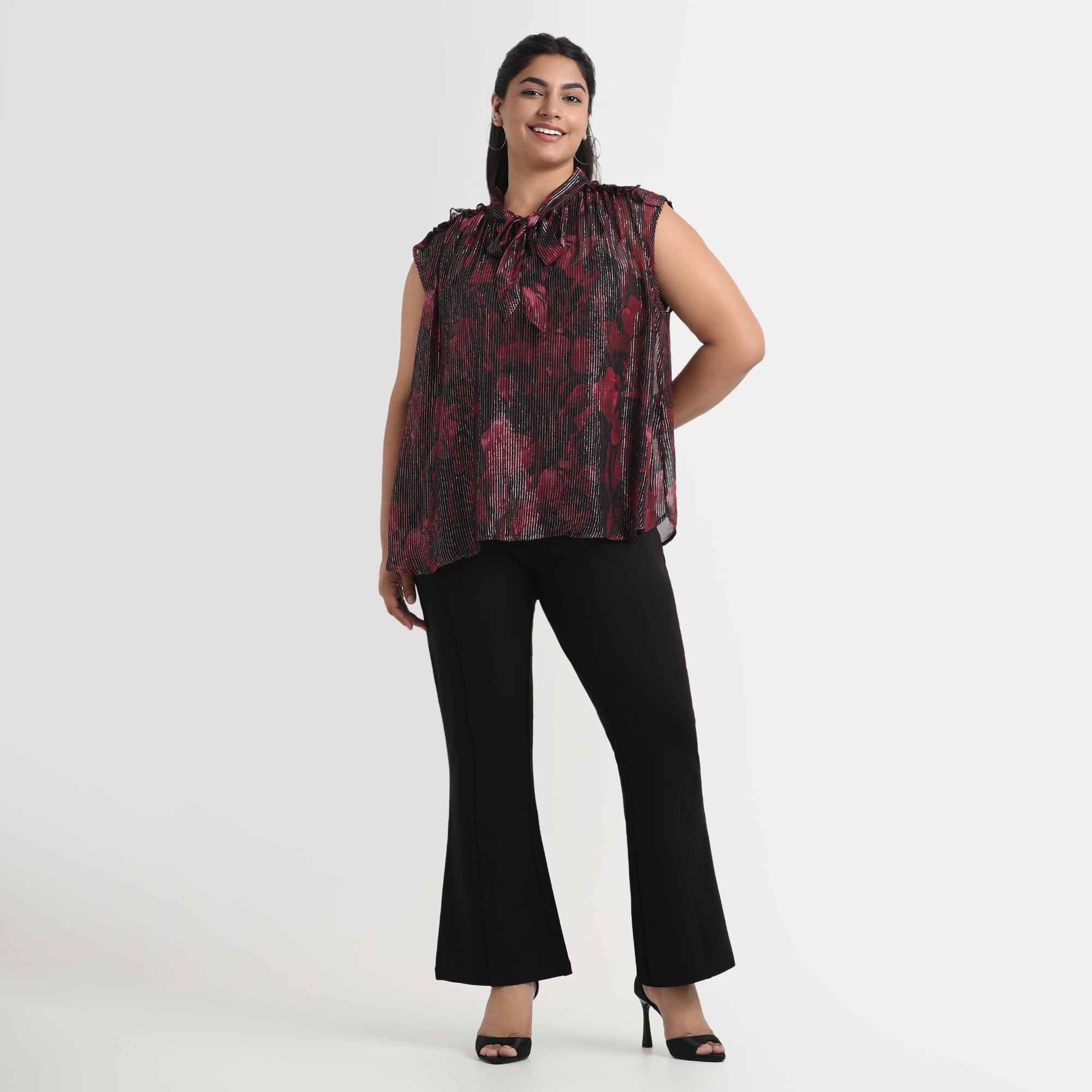 Bright red tie-up blouse with a loose fit, plus-size
