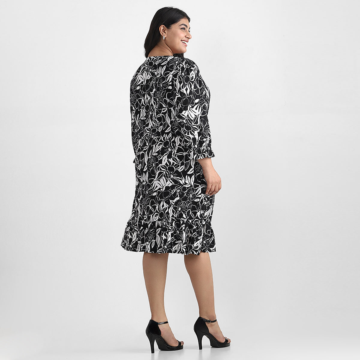 Black Printed Texture Knit Plus Size Dress