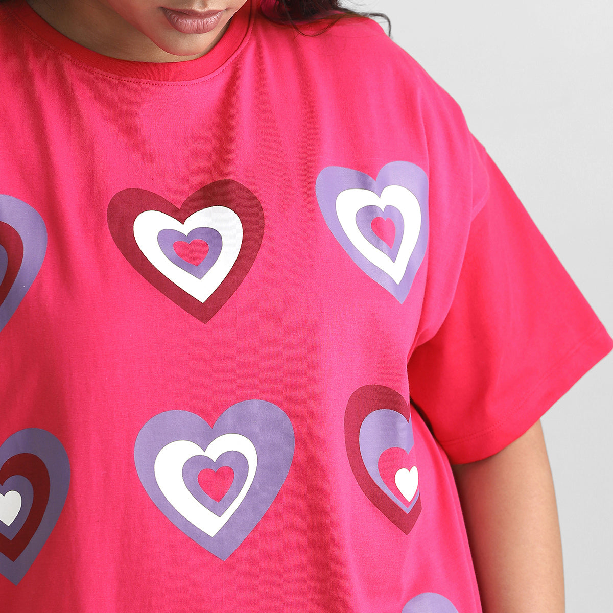 Fuchsia Heart Plus Size Chest Print Cotton Tee