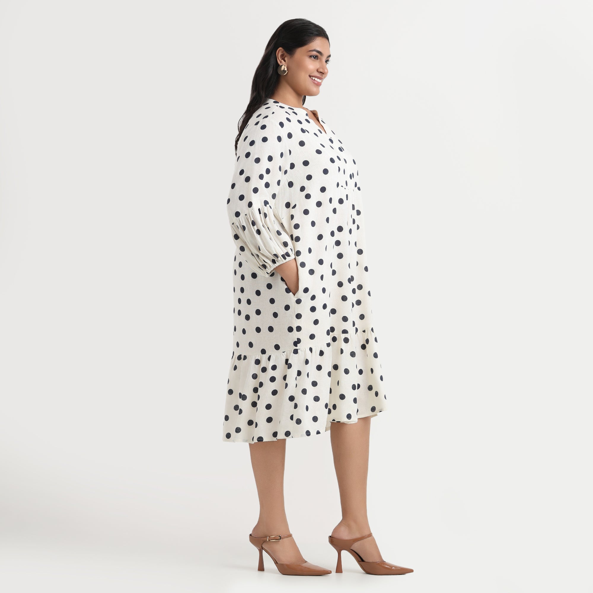 Polka dot dress in white and black, classic plus size wear
