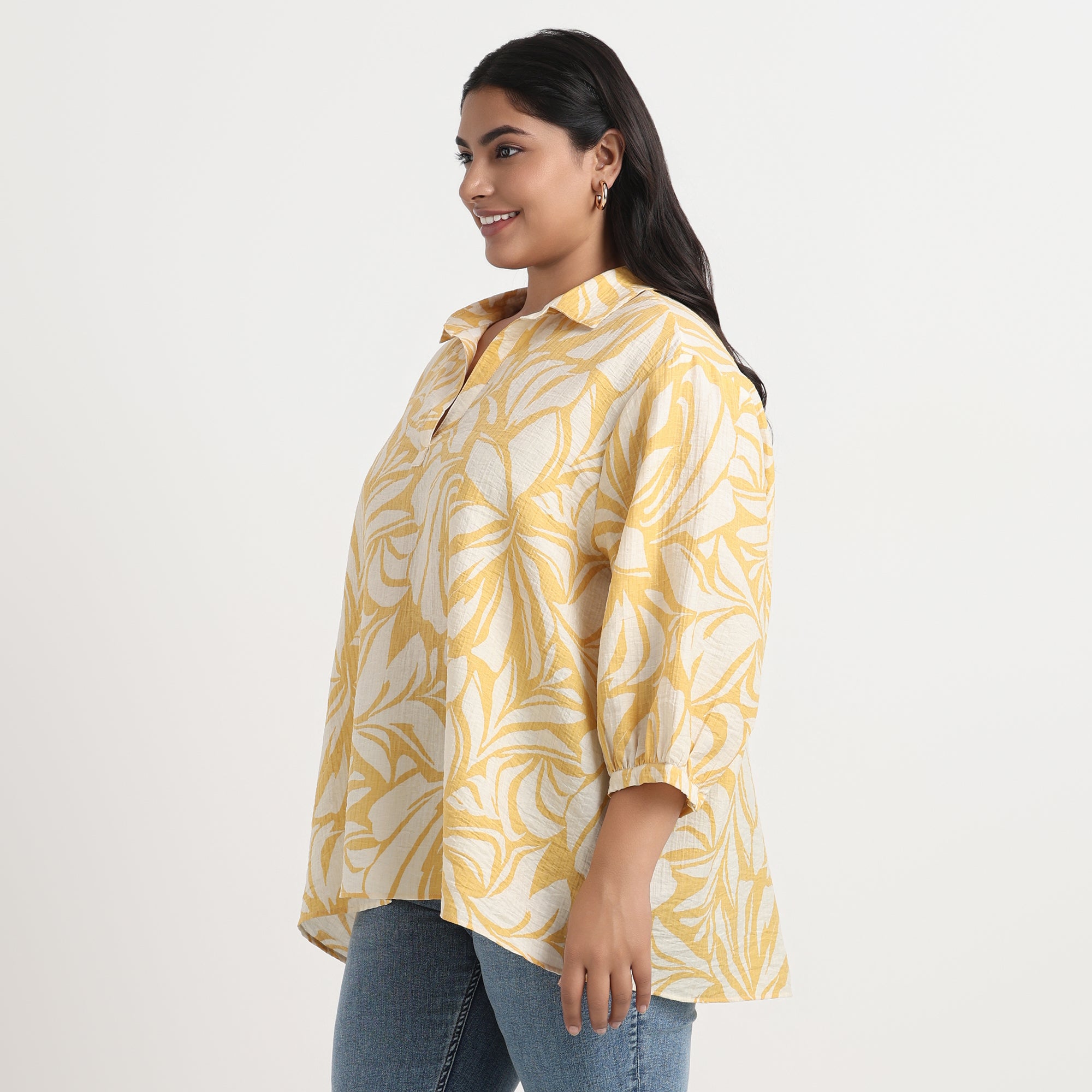 Yellow print shirt, casual and comfortable plus size top
